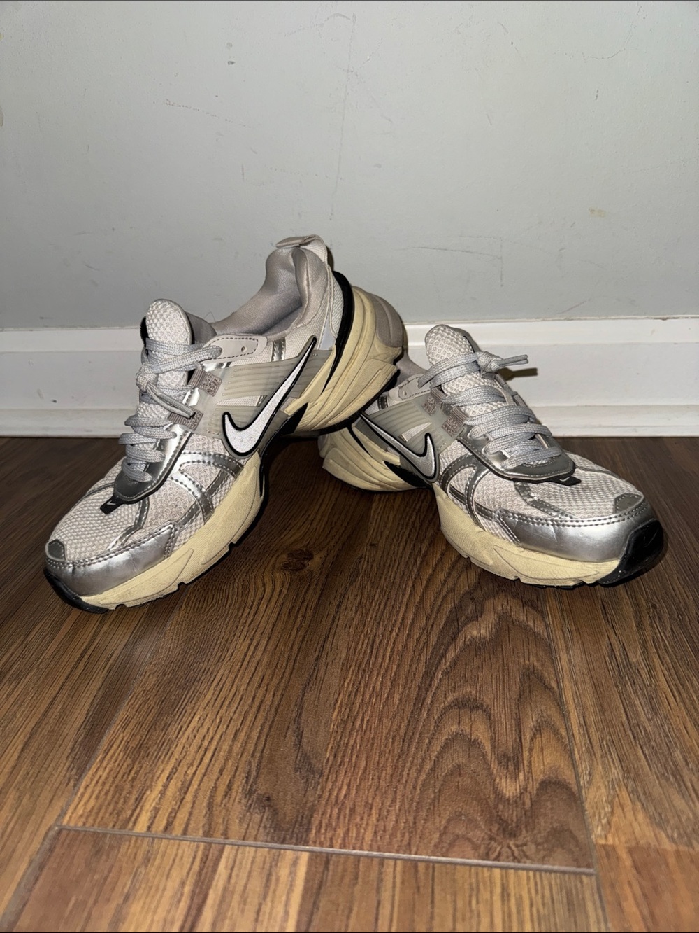 Nike Silver and Cream Women's Running Sneakers